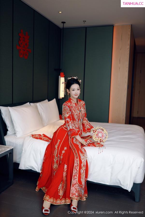 唐安琪  [XiuRen]高清写真图 2024.08.05 No.8972 唐安琪 性感新娘装第4张图片